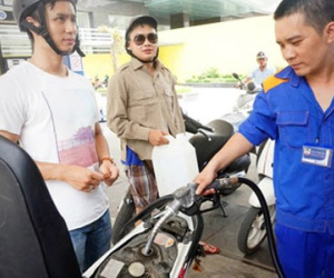 Petrolimex lo giảm lãi vì tỷ giá