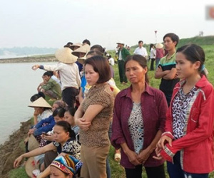 4 nam sinh rủ nhau tắm sông, 2 em chết đuối thương tâm