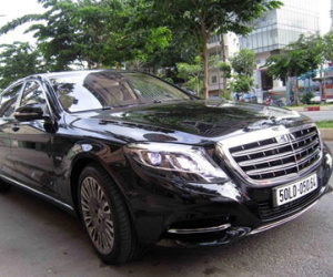 5 chiếc xe siêu sang Maybach S600 ở Sài Gòn