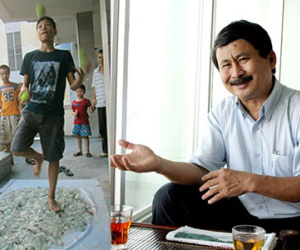 "Nếu học đi trên thủy tinh có thể chảy máu, thì học bơi cũng có thể chết đuối vậy"