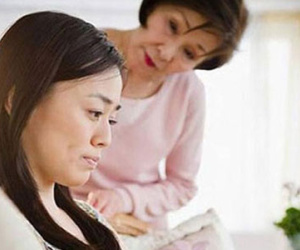 Con dâu "sang chảnh" khóc ròng vì mẹ chồng quá nhiệt tình