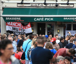 CĐV Man Utd và Brugge hỗn chiến, 45 người bị bắt