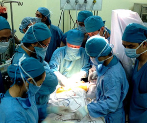 Hành trình cứu chữa cho bé trai bị đâm xuyên sọ