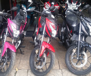 Honda Sonic 150R về Việt Nam, giá gần gấp đôi Exciter 150