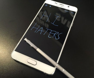 6 điều Galaxy Note 5 làm tốt hơn iPhone