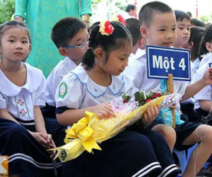 Hà Nội: Cấm các trường bắt học sinh mua đồng phục