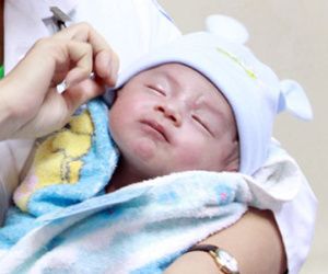 Phép màu nào đã cứu sống bé trai bị đâm thấu sọ?