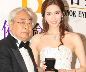 Kiều nữ TVB bị tình già 78 tuổi hững hờ sau 1 năm yêu