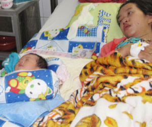Cảnh sát bắn hạ kẻ dìm bé 12 ngày tuổi xuống nước