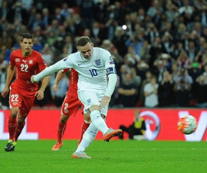 Anh 2-0 Thụy Sỹ: Rooney trở thành chân sút vĩ đại nhất của "Tam sư"