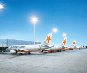 Đình chỉ công tác tài xế xe thang quệt máy bay hãng jetstar