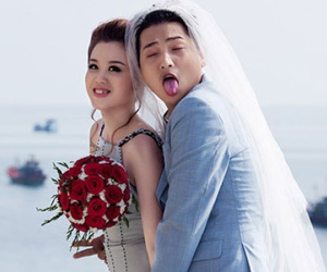 "Ông trùm Hoa hậu" lộ ảnh cưới "siêu nhắng" với tiếp viên hàng không