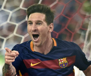 Ngược dòng tại Calderon, Barca soán ngôi đầu Liga