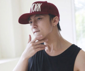 Sơn Tùng miêt mài tập luyện cho sự xuất hiện tại The Voice