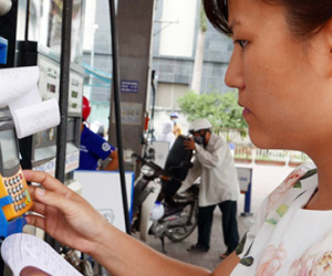 Bán xăng bắt buộc xuất hóa đơn