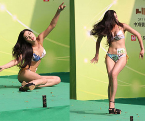 Cận cảnh vồ ếch của thí sinh Hoa hậu Châu Á trong trang phục bikini
