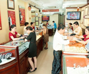 Đảo chiều, giá vàng thế giới và trong nước cùng quay đầu tăng