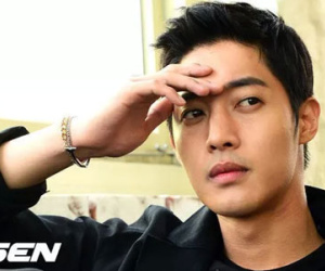 Kim Hyun Joong: "Họ cố tình nói dối để tôi không gặp mặt con"