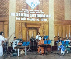 Loại một hồ sơ nghệ sỹ ưu tú vào phút chót