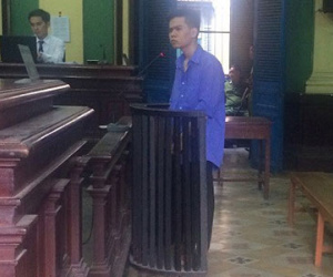 "Đại bàng buồng giam" đấm hỏng mắt bạn tù, án chồng án