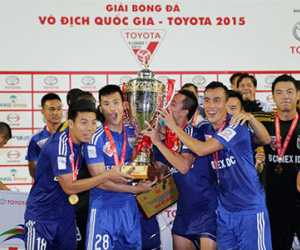 [CHÙM ẢNH]: Bình Dương vô địch V-League 2015