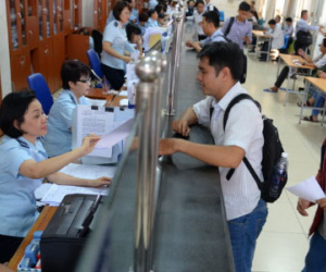 Ở công sở máy lạnh 8 giờ/ngày, sức khỏe gặp rắc rối