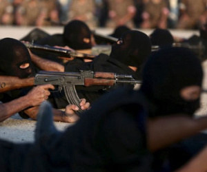 Quân nổi dậy do Mỹ đào tạo bắt đầu tiến vào Syria