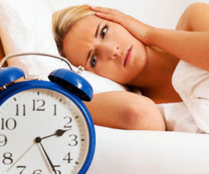 Tại sao phụ nữ mất ngủ nhiều hơn nam giới?