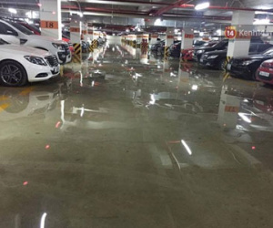 Hà Nội: Tầng hầm khu đô thị lớn lênh láng nước sau trận mưa cả đêm