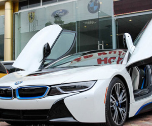 Sau Sài Gòn, "bão” siêu xe BMW i8 bắt đầu đổ bộ về Hà Nội
