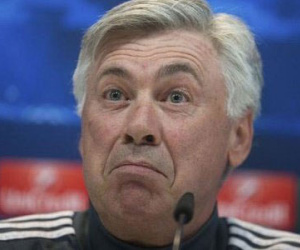 Rộ tin Liverpool mời HLV Ancelotti về thay Rodgers