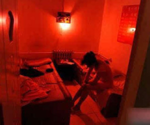 Triệt phá “động tiên” tuyển dụng toàn gái trẻ vị thành niên