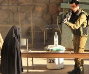 Bức ảnh lính Israel bắn chết bé gái Palestine gây phẫn nộ