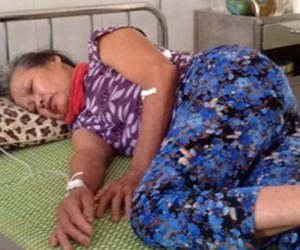 Mẹ chết, con nhập viện sau khi ăn bánh trung thu