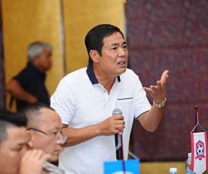 "Bom nổ" tại lễ tổng kết V.League 2015