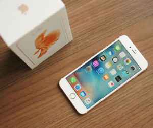 Mùa iPhone đắng đối với dân buôn