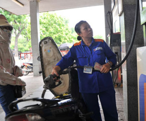 “Cây xăng in chứng từ”: DN thực muốn giảm gian lận?