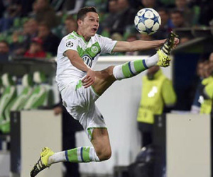 M.U - Wolfsburg: Chờ diệt “sói” ở hang quỷ