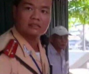 Tạm dừng công tác CSGT bị tố đánh người