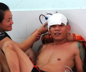 Nam lễ tân nhà nghỉ bị khách đoạt mạng lúc rạng sáng