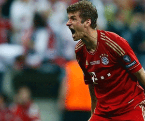 Vì sao MU nhất quyết mua Thomas Mueller?