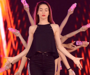 Hồ Ngọc Hà chân trần tổng duyệt Hoa hậu Hoàn vũ 2015