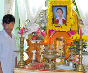 Bị chồng đâm chết khi chưa kịp ra tòa ly hôn