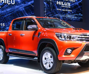 Chi tiết Toyota Hilux 2016 3.0G AT mới ra mắt tại Việt Nam