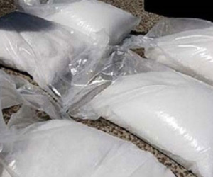 Nam thanh niên vứt lại 30 kg ma túy để tháo chạy
