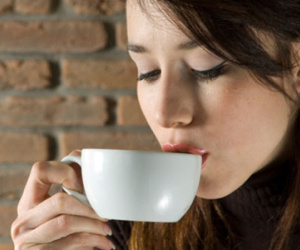 Điều gì xảy ra với cơ thể khi bạn uống cà phê?