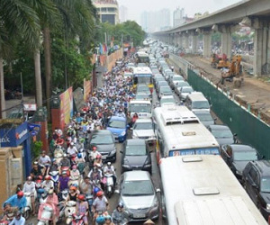 Hà Nội: Tắc nghẽn kinh hoàng đường vành đai 3, giao thông hỗn loạn