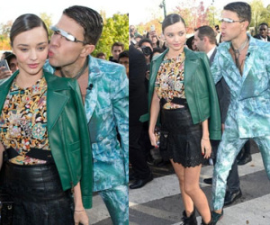 Miranda Kerr bị phóng viên sàm sỡ giữa sự kiện