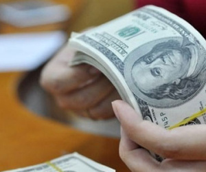 Tỷ giá USD/VND rơi sâu trên cả ba thị trường