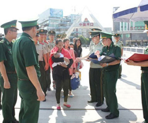 Giải cứu cháu bé bị cậu bán sang Trung Quốc... lấy tiền ăn nhậu